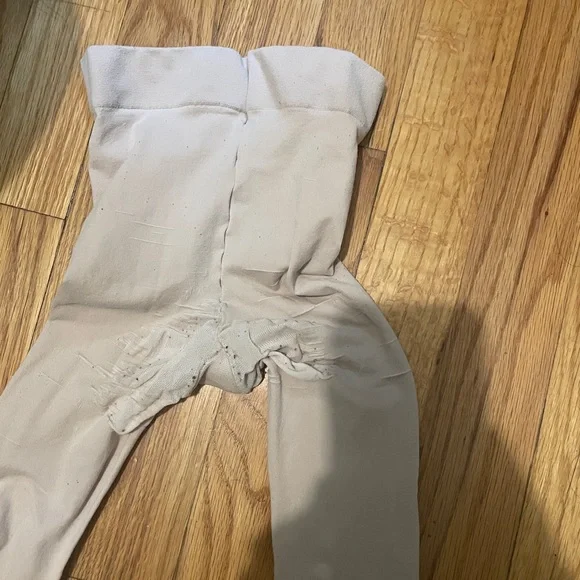 Worn Capezio Tights - Picture 4 of 4